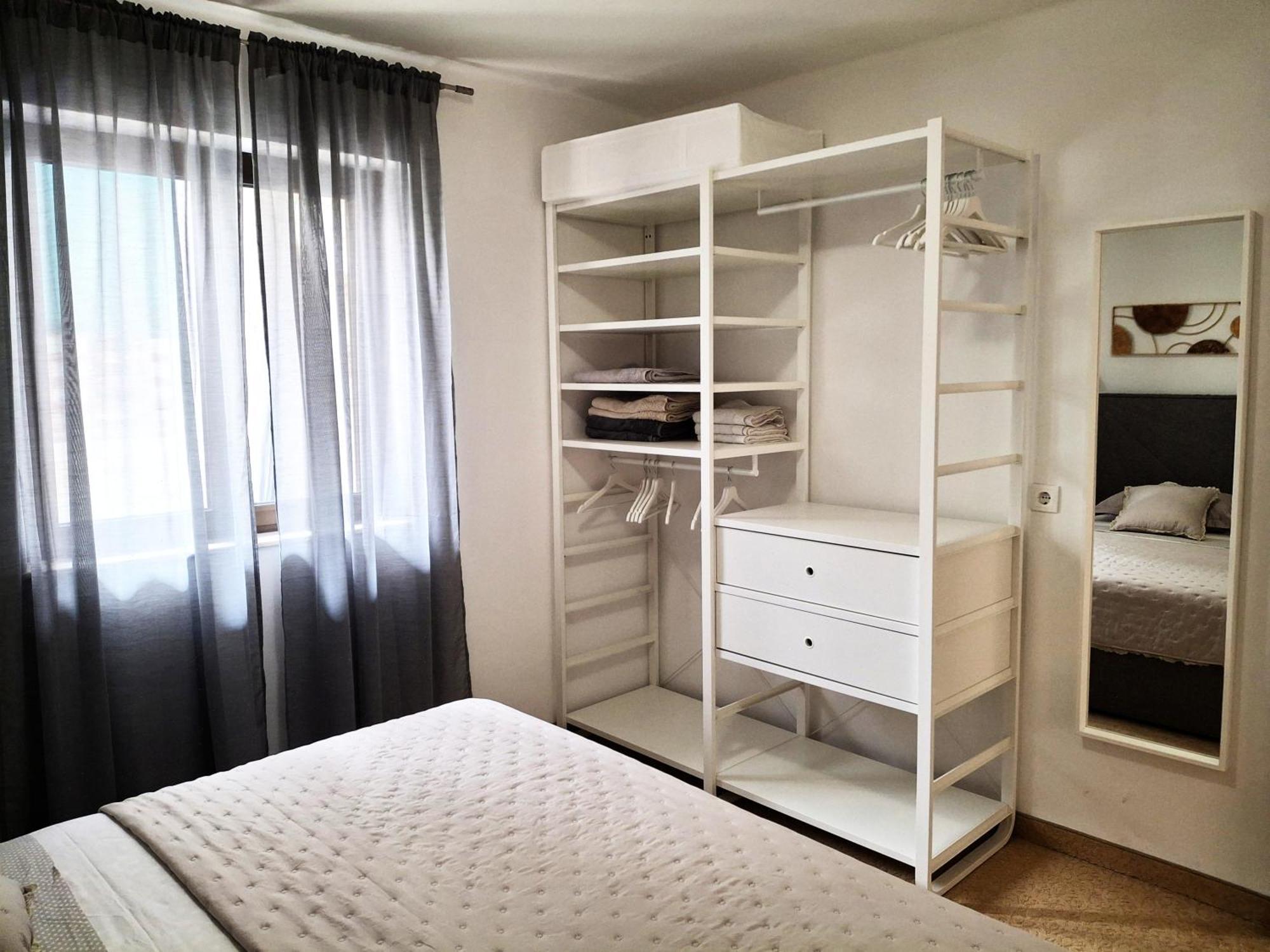 Holiday Home Petra Podstrana Bagian luar foto